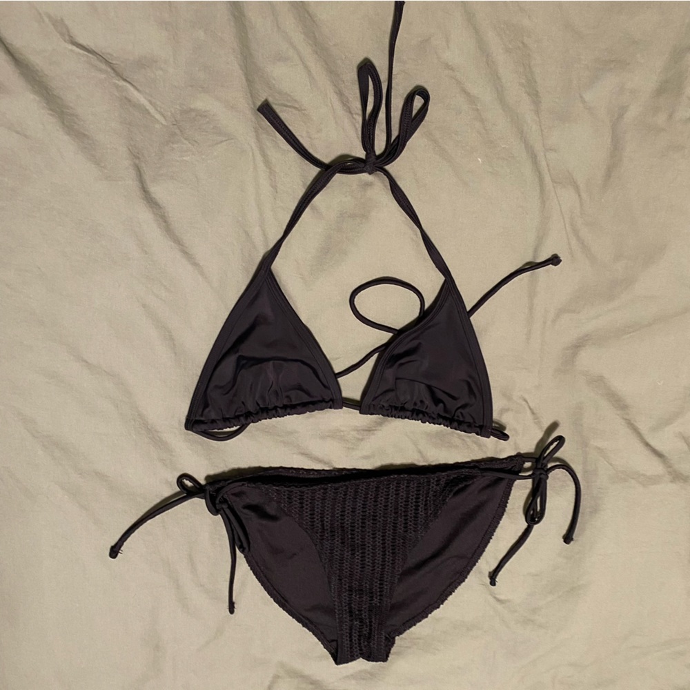 Knit bikini